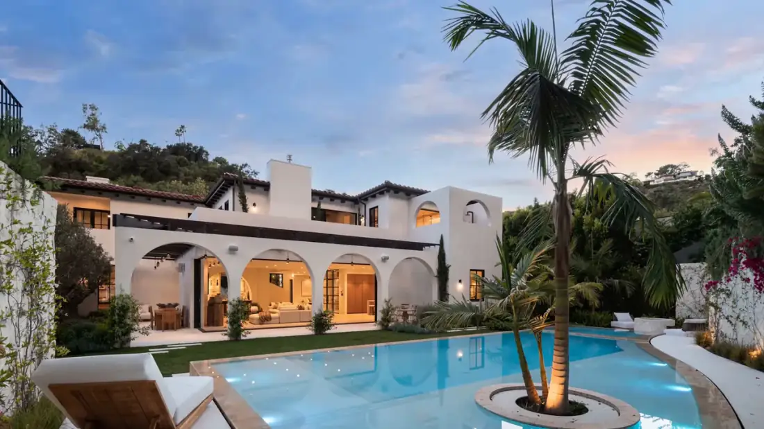 AI-generated sample walkthrough video of a fictional estate, digitally rendered for illustration, not a photograph of an actual property